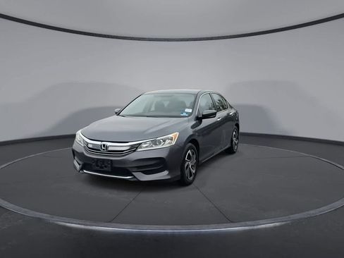 Used 2016 Honda Accord LX image 3