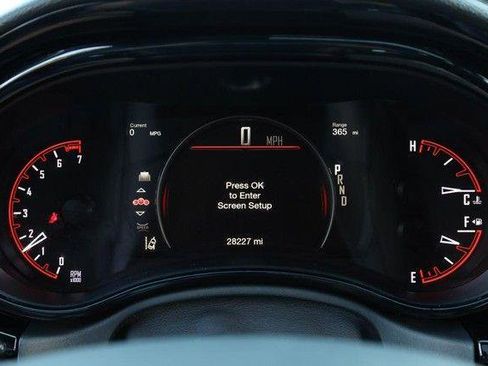 Used 2025 Dodge Durango GT AWD/4WD image 13