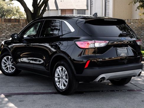 Used 2022 Ford Escape SE w/ Convenience Package image 19