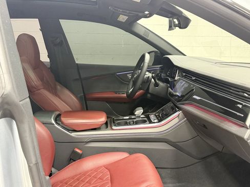 Used 2024 Audi SQ8 Prestige w/ Prestige Package image 47