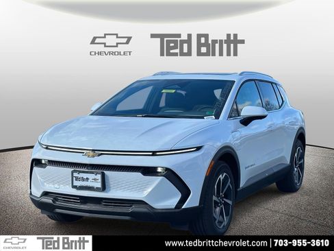 New 2026 Chevrolet Equinox EV LT image 1