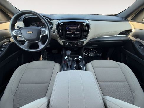 Used 2022 Chevrolet Traverse LS AWD/4WD image 11