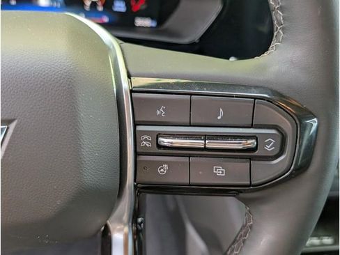 New 2025 Chevrolet Colorado LT w/ LT Convenience Package image 20