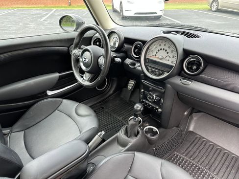 Used 2011 MINI Cooper S image 28