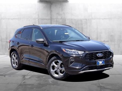 Certified 2023 Ford Escape ST-Line FWD image 2