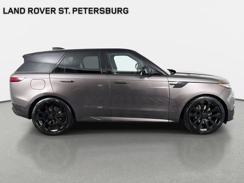 New 2026 Land Rover Range Rover Sport Dynamic SE image 4