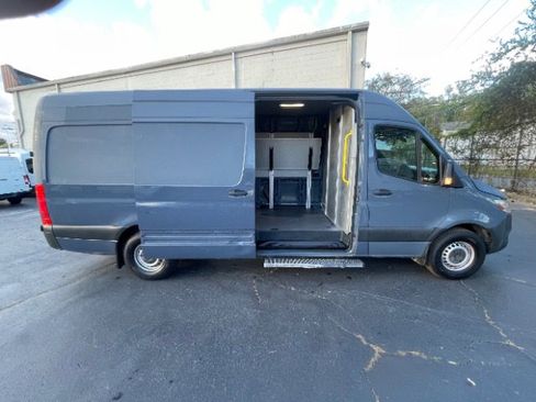 Used 2019 Mercedes-Benz Sprinter 170 image 10