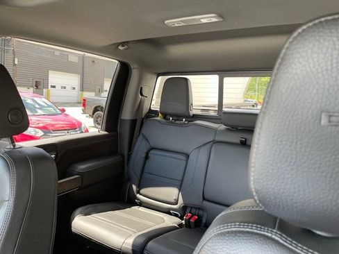 Used 2023 GMC Sierra 2500 Denali AWD/4WD image 26