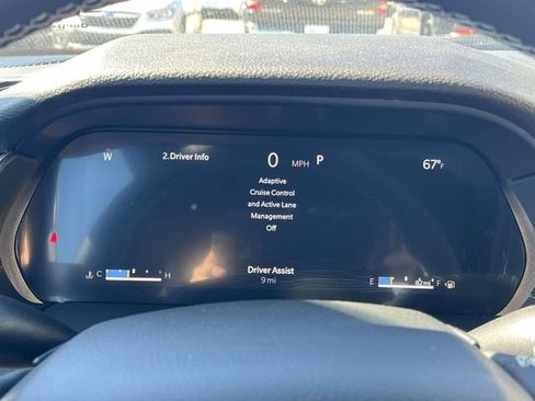 New 2025 Jeep Grand Cherokee L Laredo image 24