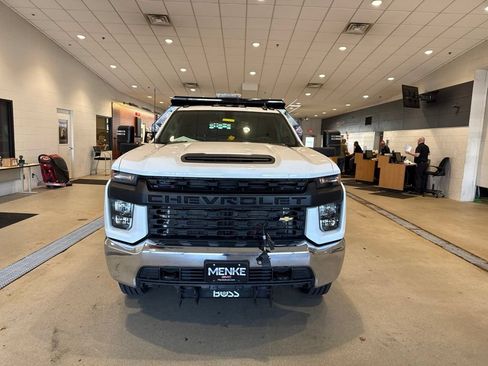 Used 2020 Chevrolet Silverado 3500 W/T w/ WT Convenience Package AWD/4WD image 2