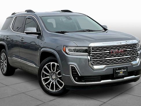 Used 2022 GMC Acadia Denali w/ Denali Technology Package FWD image 2