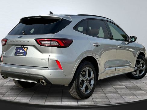 Certified 2023 Ford Escape ST-Line w/ Tech Pack #1 image 5