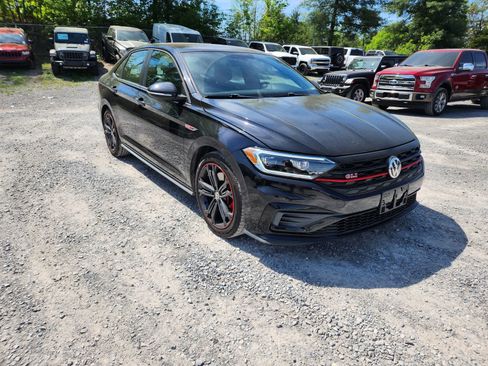 Used 2019 Volkswagen Jetta GLI image 7