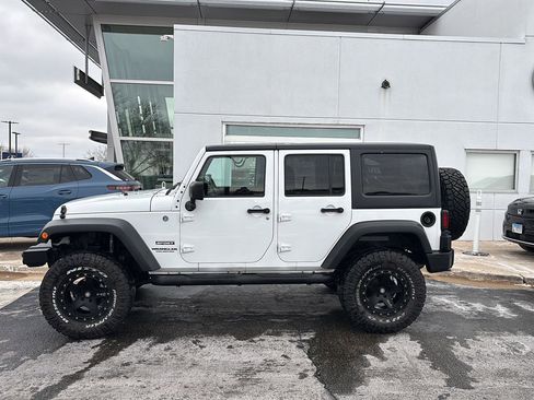 Used 2015 Jeep Wrangler Unlimited Sport w/ Quick Order Package 24S image 15
