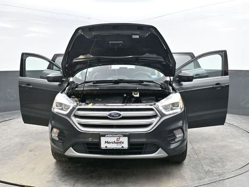 Used 2018 Ford Escape SEL image 41