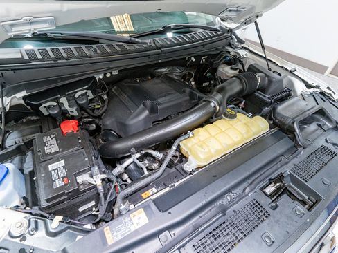 Used 2020 Ford Expedition Platinum image 37