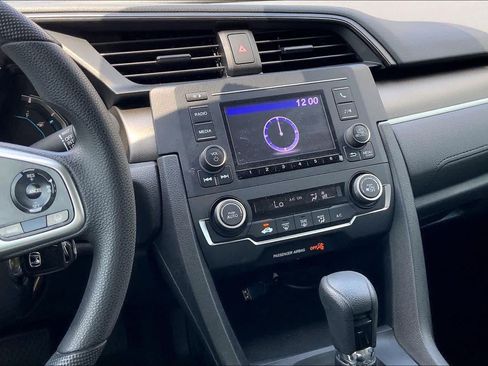 Used 2020 Honda Civic LX image 7