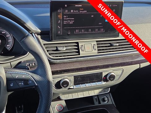 Used 2023 Audi SQ5 Prestige w/ Prestige Package image 17