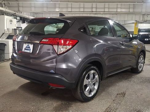 Used 2022 Honda HR-V LX image 6