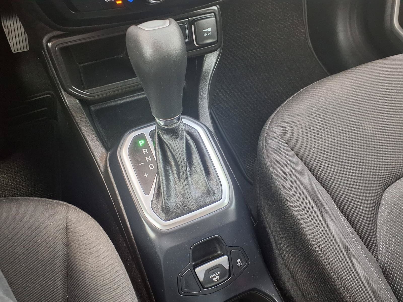 Used 2020 Jeep Renegade Sport FWD image 25