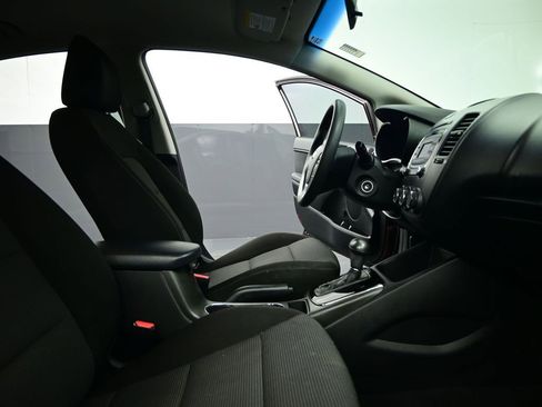 Used 2018 Kia Forte LX image 61