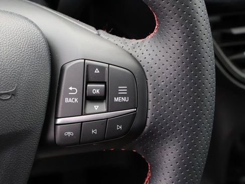 Used 2025 Ford Escape ST-Line Elite w/ Premium Technology Package image 26