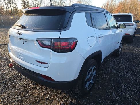 Used 2022 Jeep Compass Trailhawk w/ Trailhawk Elite Group image 4