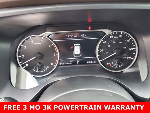 Used 2022 Nissan Rogue S image 14