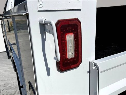 Used 2020 Ford F250 XL w/ Power Equipment Group RWD image 23
