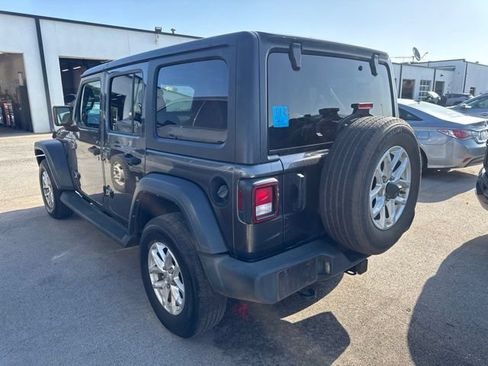 Used 2023 Jeep Wrangler Unlimited Sport AWD/4WD image 4