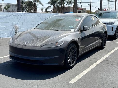 Used 2025 Tesla Model 3 Long Range RWD image 3