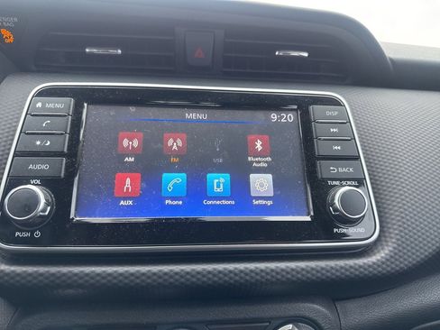 Used 2022 Nissan Kicks S image 42