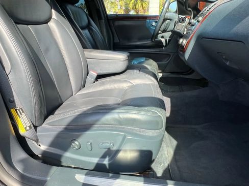 Used 2006 Cadillac DTS image 56