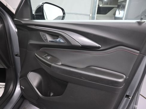 Used 2023 Chevrolet TrailBlazer RS w/ Sun and Liftgate Package image 16