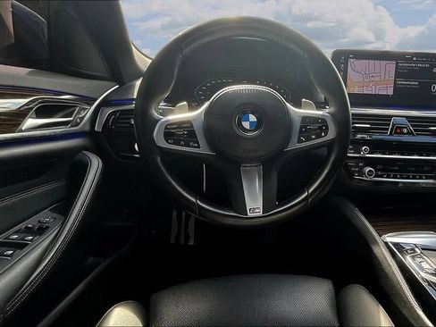 Used 2023 BMW 540i w/ M Sport Package RWD image 8