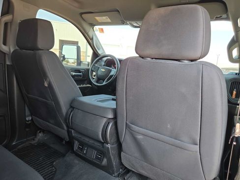 Used 2026 Chevrolet Silverado 2500 Custom w/ Custom Value Package AWD/4WD image 16