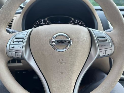 Used 2017 Nissan Altima 2.5 S w/ Power Driver Seat Package FWD image 19