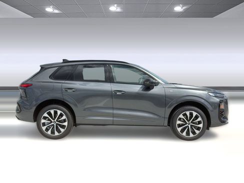 New 2026 Audi Q3 quattro 2.0T image 8