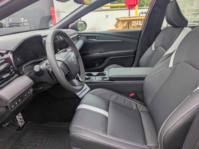 New 2026 Toyota Camry SE w/ Convenience Package AWD/4WD image 8