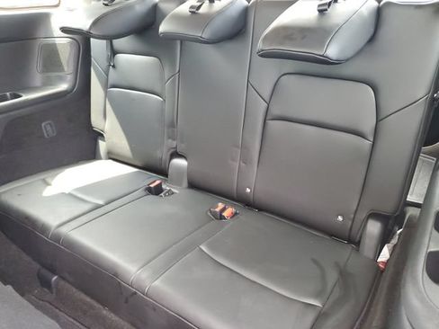 Used 2024 Nissan Pathfinder Platinum w/ Cargo Package AWD/4WD image 13
