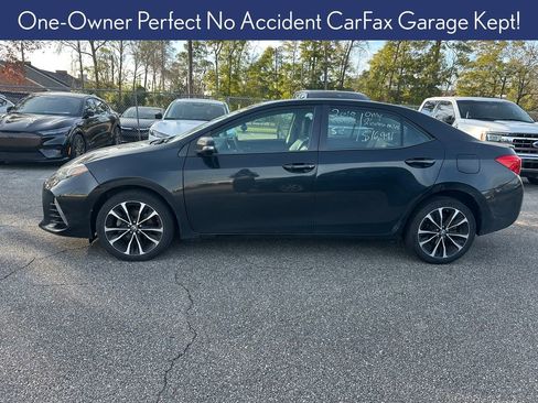 Used 2018 Toyota Corolla L image 2