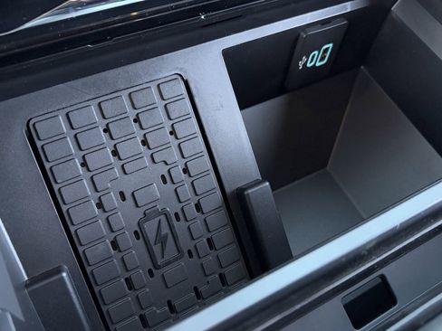 New 2026 Ford F350 Lariat w/ Black Appearance Package image 50