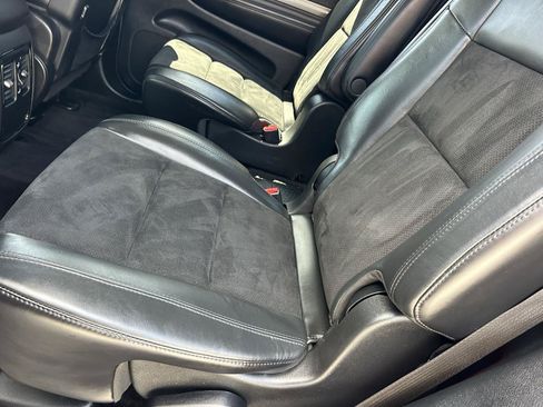 Used 2018 Dodge Durango GT AWD/4WD image 14