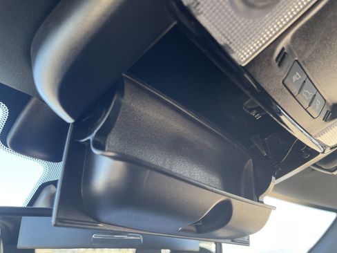 Used 2024 Dodge Durango GT image 33