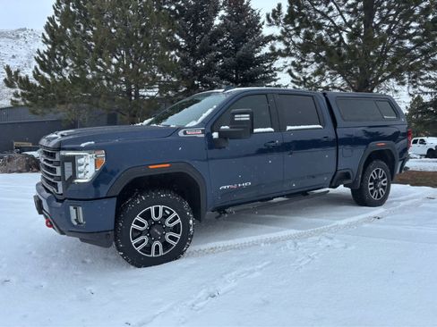 Used 2021 GMC Sierra 2500 AT4 w/ AT4 Premium Plus Package image 4