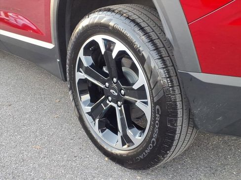 Used 2025 Chevrolet Equinox LT image 11