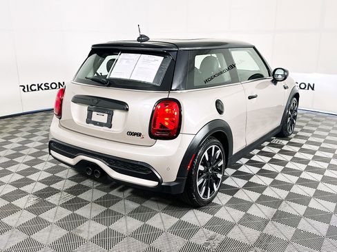 Used 2023 MINI Cooper S image 3