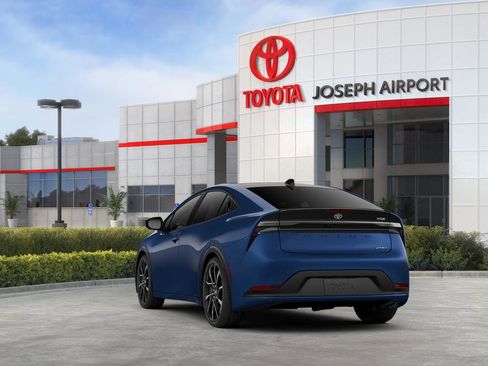 New 2026 Toyota Prius Plug-In Hybrid FWD image 24