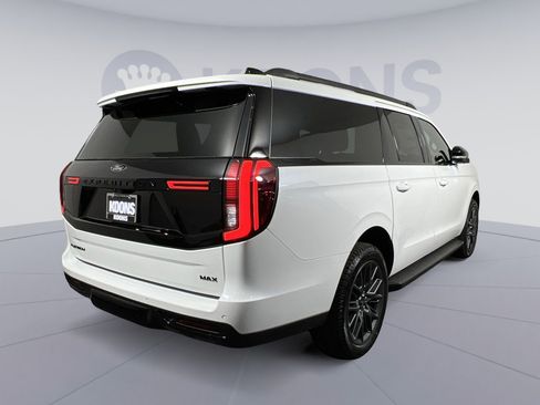 New 2026 Ford Expedition Max Platinum w/ Stealth Appearance Package image 7