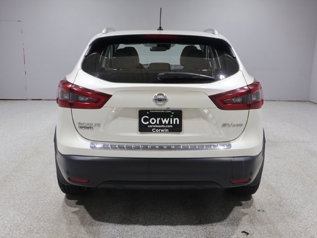 Used 2022 Nissan Rogue Sport SV w/ Technology Package AWD/4WD image 12
